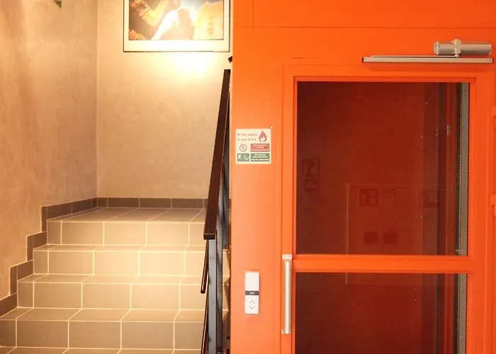 Oki Doki Old Town Aparthotel 4*