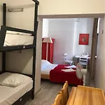 Oki Doki Old Town Apartahotel Varsovia