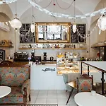 Apartahotel Oki Doki Old Town Varsovia