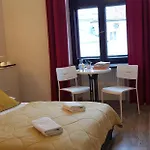 Oki Doki Old Town Apartahotel Varsovia