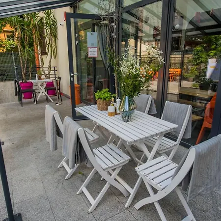 Hotel apartamentowy Oki Doki Old Town Warszawa