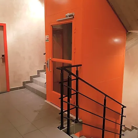 Oki Doki Old Town Hotel apartamentowy Warszawa