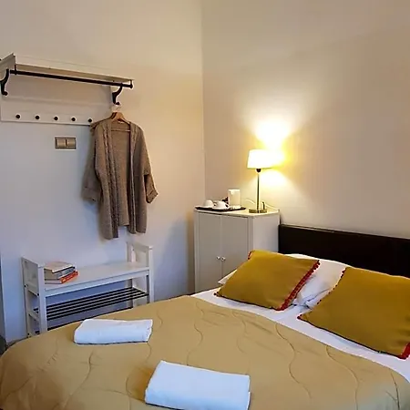 Oki Doki Old Town Aparthotel