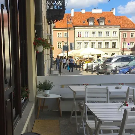 Aparthotel Oki Doki Old Town Warschau