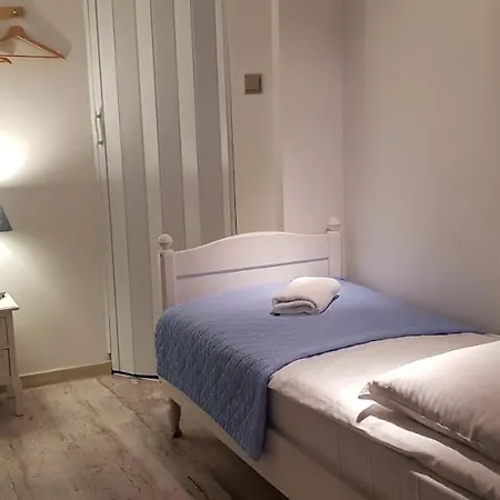 Bed & Breakfast Oki Doki Old Town 2*
