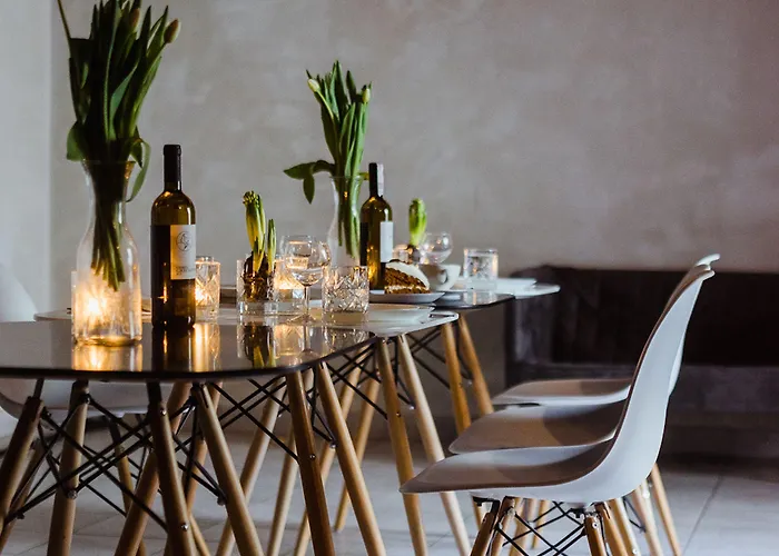 Oki Doki Old Town Apartahotel