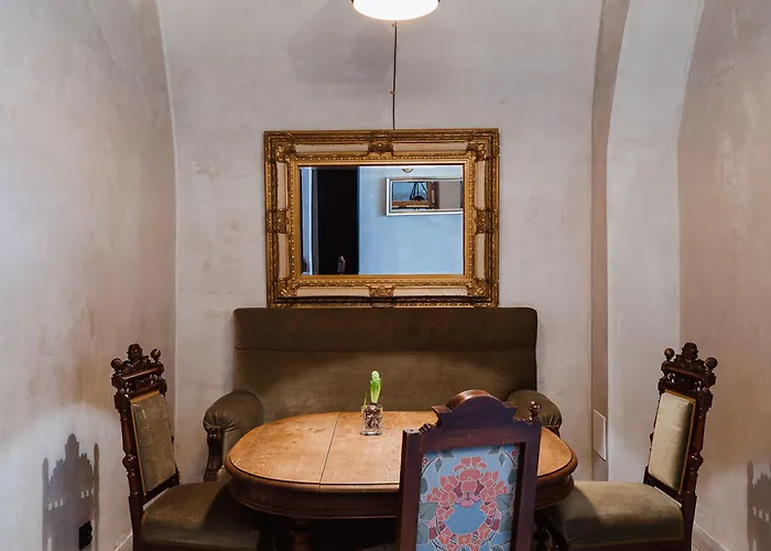 Oki Doki Old Town Aparthotel 4*