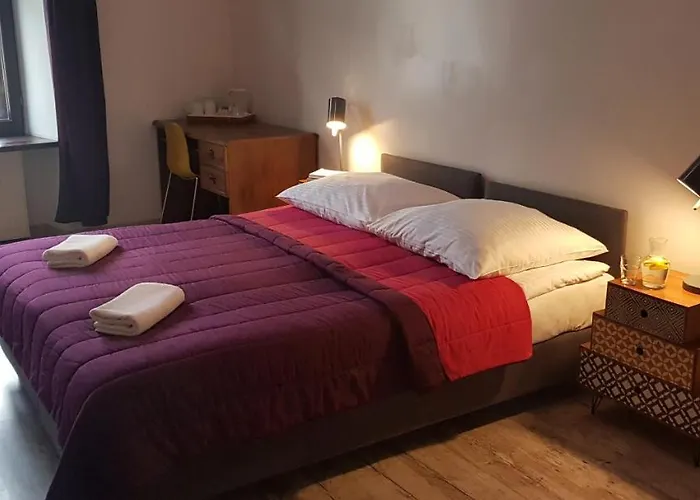 Oki Doki Old Town Apartahotel Varsovia