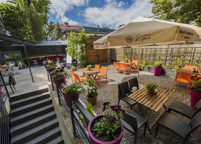 Oki Doki Old Town 4* Warschau