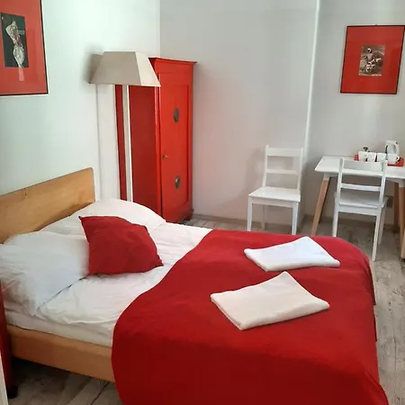 Апарт-отель Oki Doki Old Town 4*