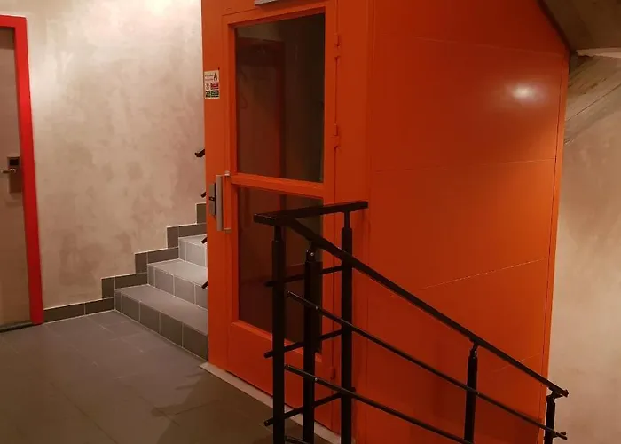 Oki Doki Old Town Hotel apartamentowy Warszawa