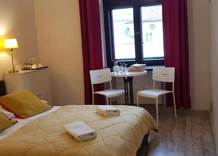 Oki Doki Old Town Hotel apartamentowy Warszawa